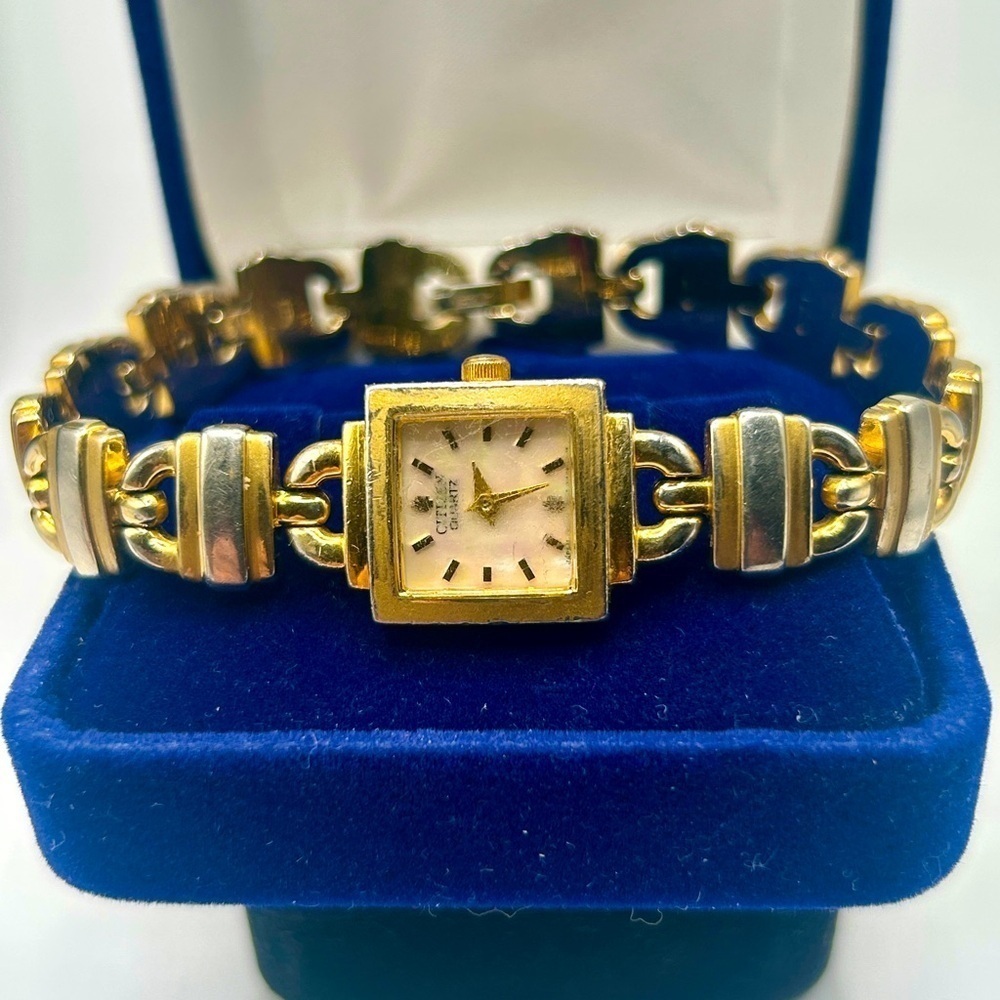 Vintage Citizen Gold and Silver Bracelet Watch